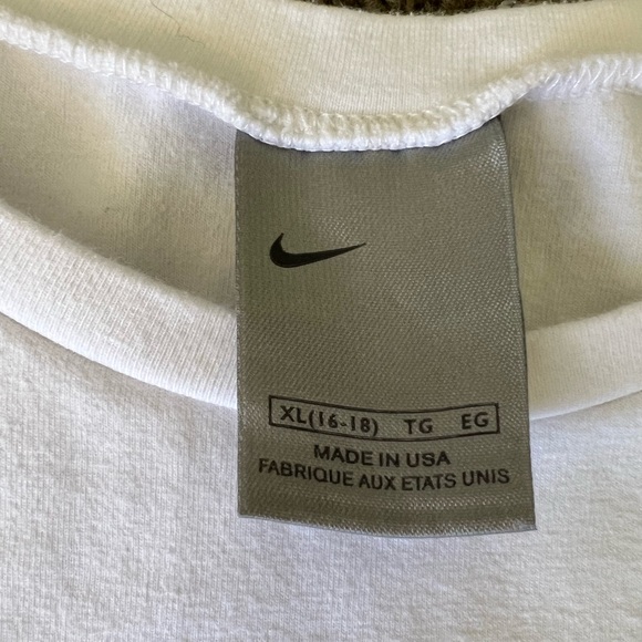 Vintage Nike Shirt Y2K Slim Graphic Short Sleeve Women’s Size XL - Picture 5 of 8
